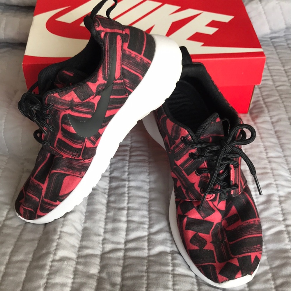 Nike Roshe One Print